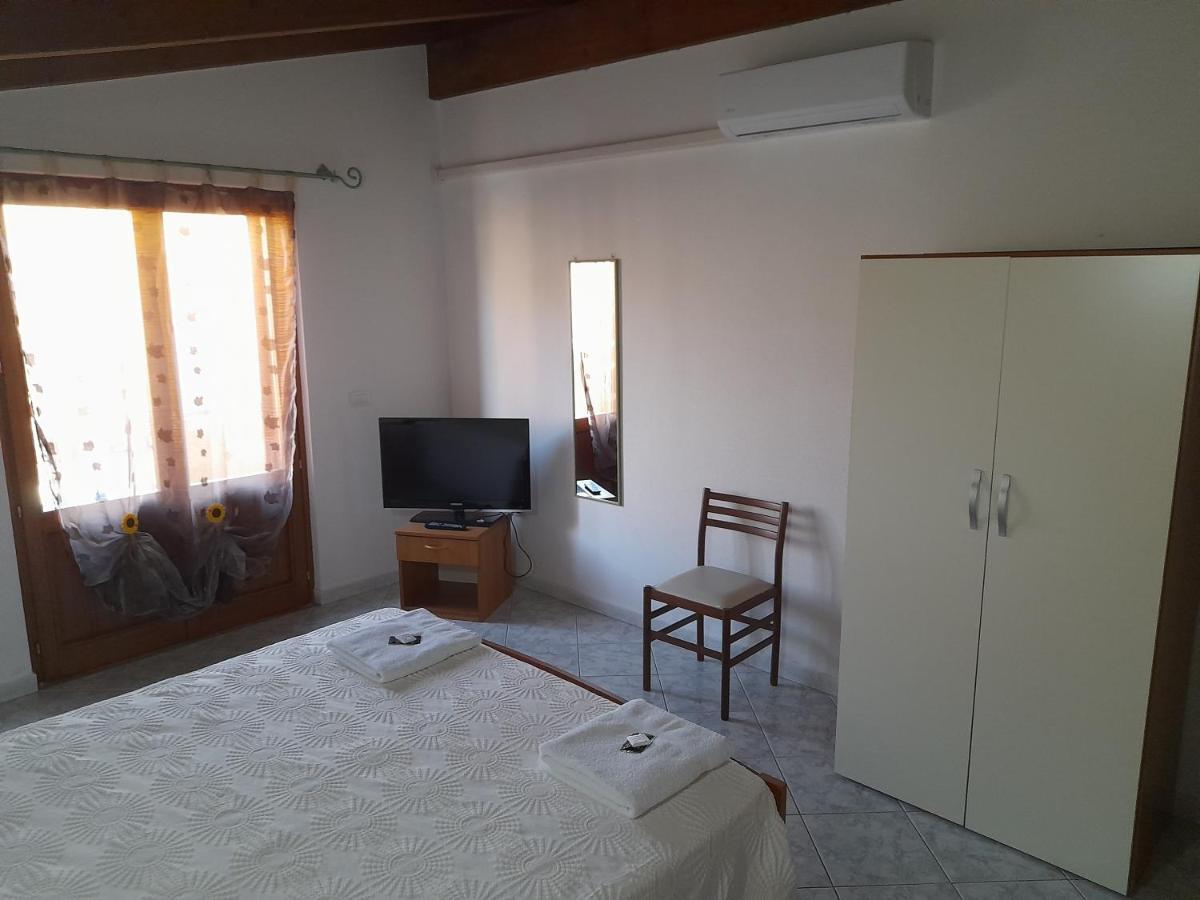 B&B Da Marianna Samugheo Esterno foto